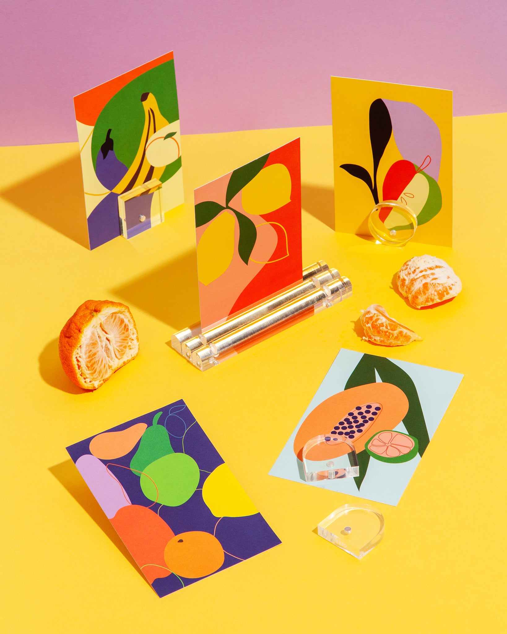 Magnet Shape Stand Tutti Frutti Postcard Pack
