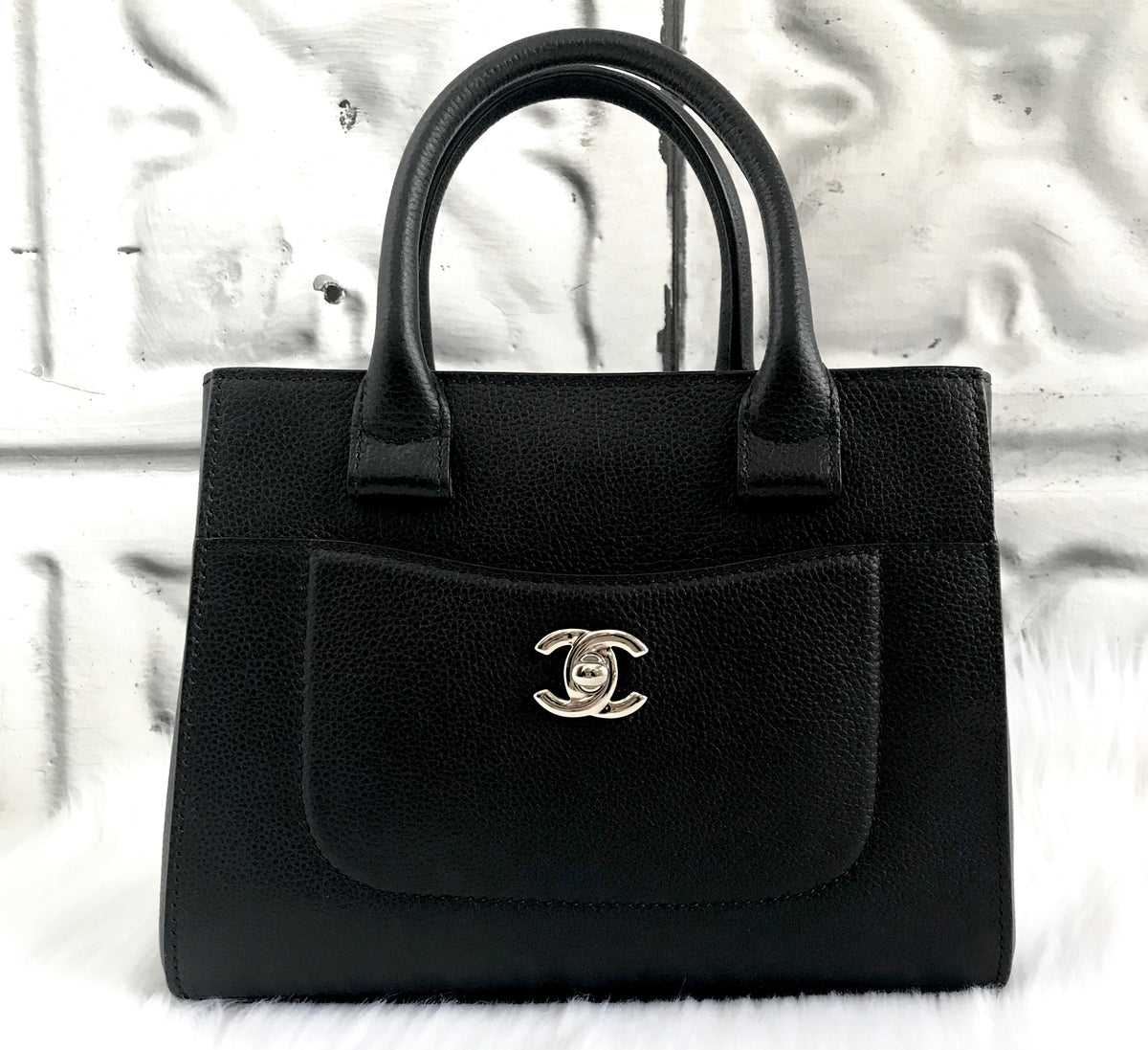 chanel mini shopper tote