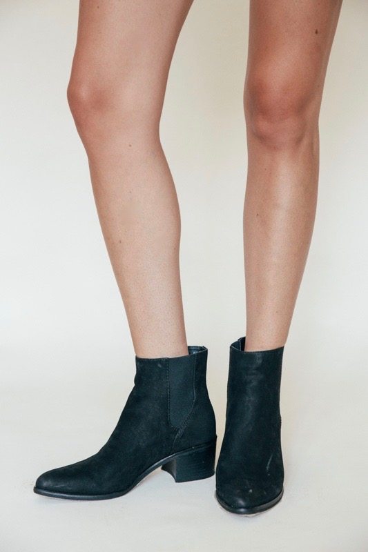 dolce vita sassy booties