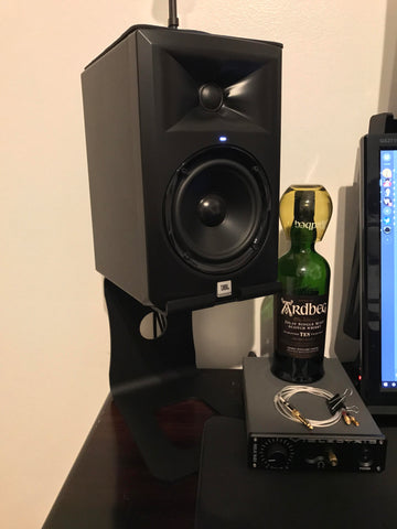 Speaker setup with stand