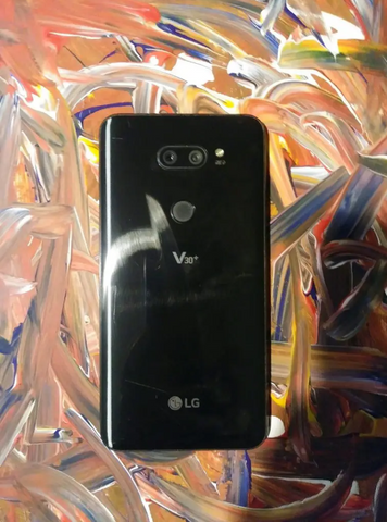 The Back of the V30+ is not on;y a fingerprint magnet, but it is prone to scratches - so get a case ASAP.