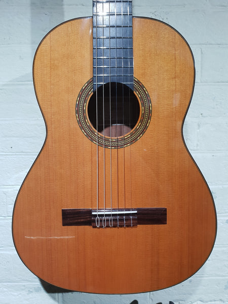 esteve 4st classical guitar