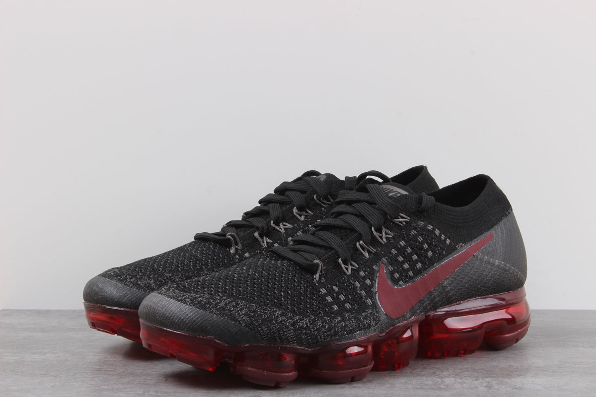 vapormax flyknit bred