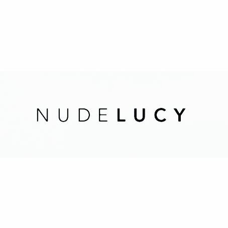 Nude Lucy 