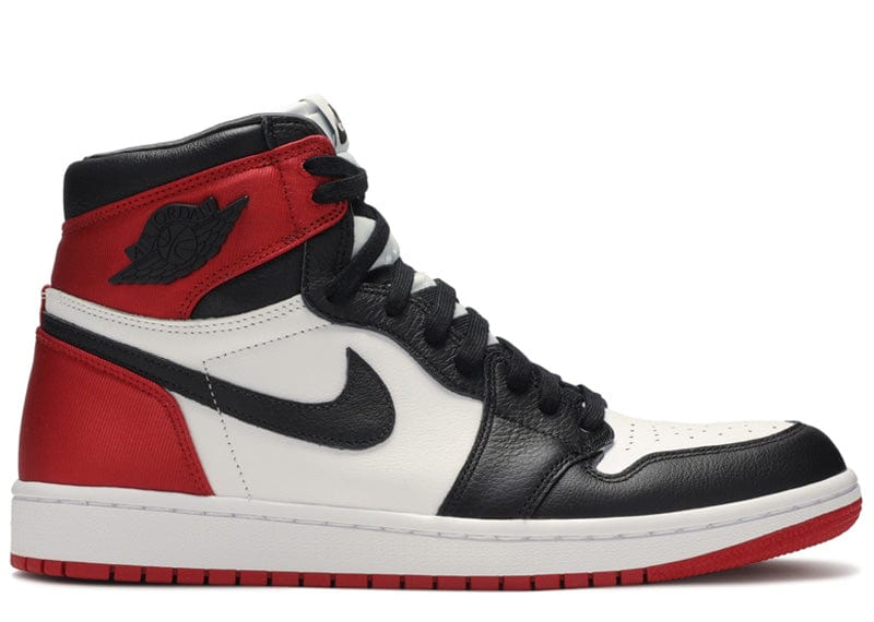 メーカー直売】 26cm NIKE AIR JORDAN1 satin black toe kids-nurie.com