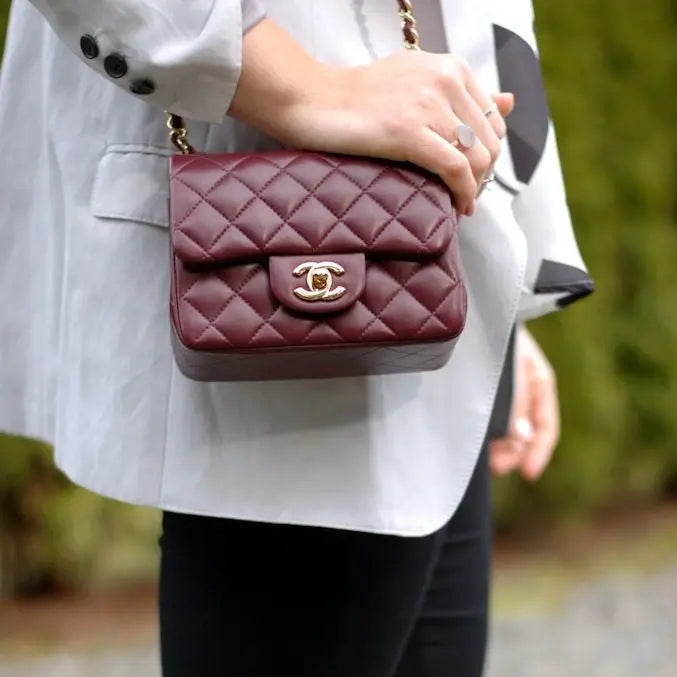 Chanel Mini Flap Reference Guide: Everything You Need to About The Chanel Bag | Bagaholic
