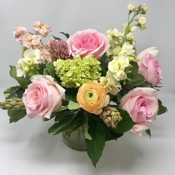 Spring Centerpiece Vase Arrangement