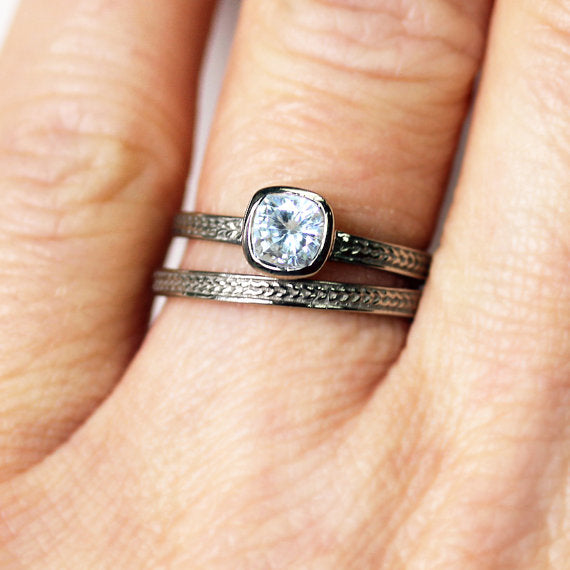 14k White Gold Moissanite Engagement Ring Set