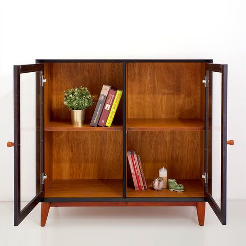 Mid-Century Modern Showcase by Bohu