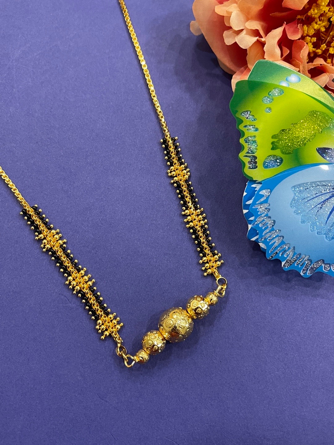 Fancy Short Mangalsutra Design | Simple Black Beads Gold Chain ...