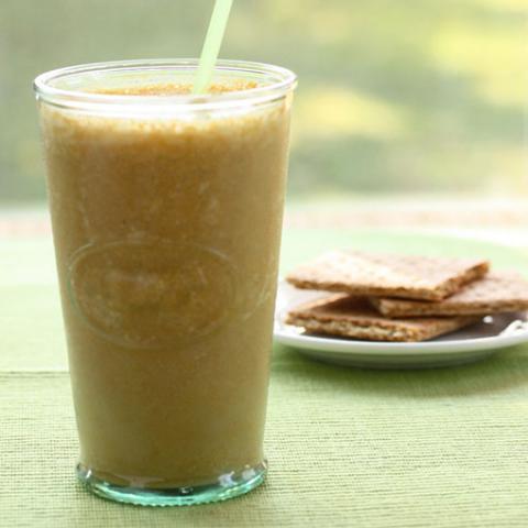 MEDJOOL DATE SMOOTHIE