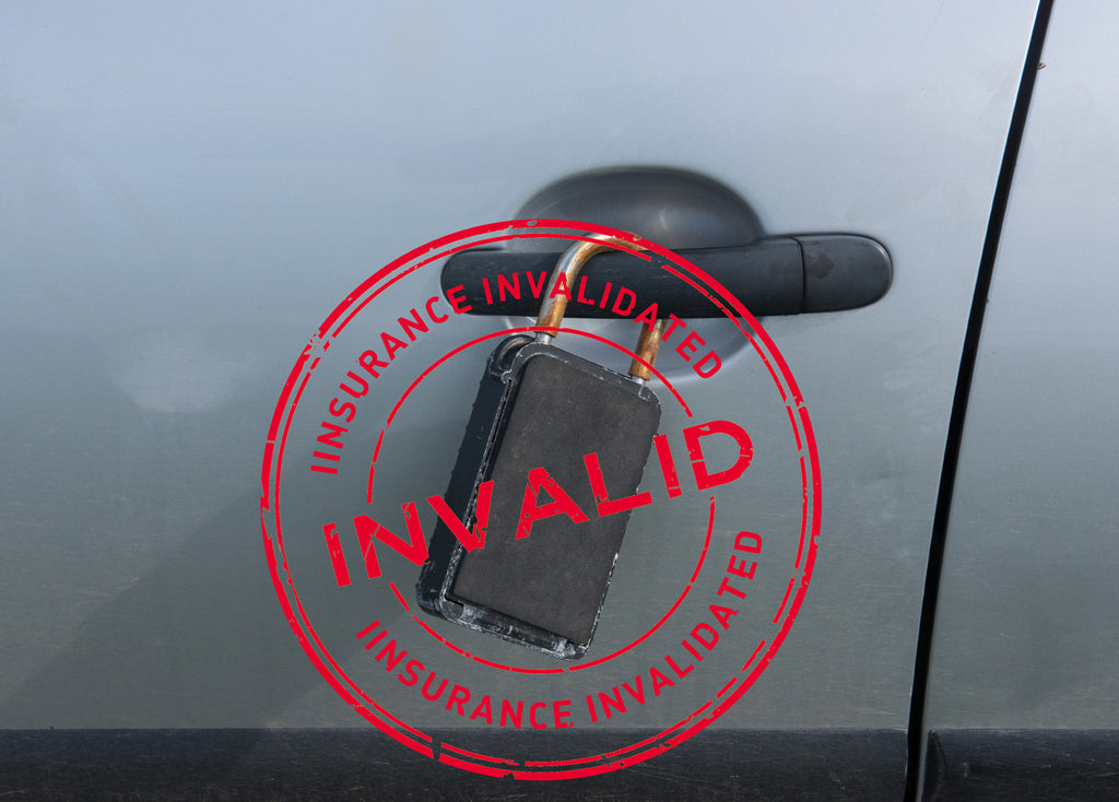 key in surf lock at the car invalidates car insurance