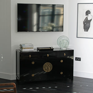 Black lacquer Chinese sideboard