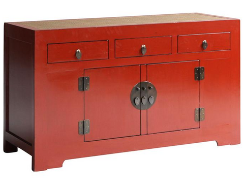 Red lacquer cabinet