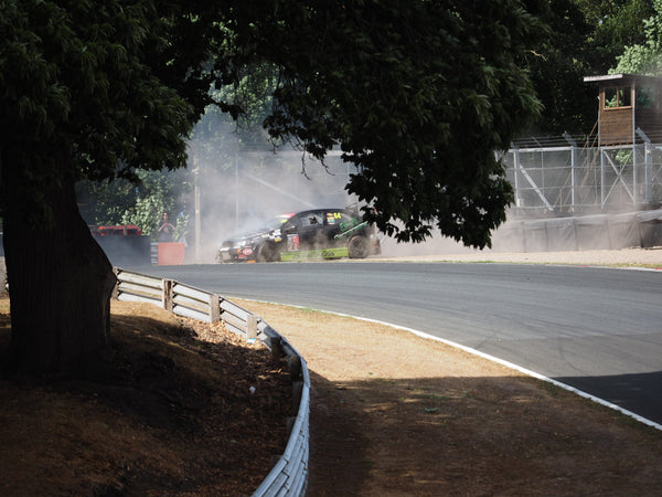 Astra off track at final corner Oulton Park time attack racing