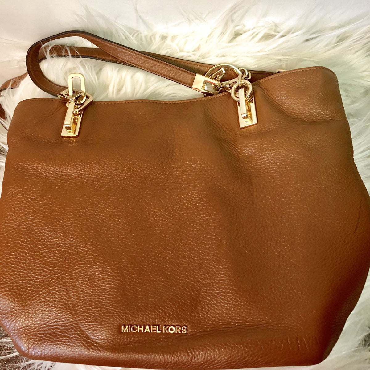 brown leather michael kors purse