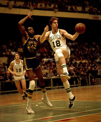 Dave Cowens | left handed basketball player