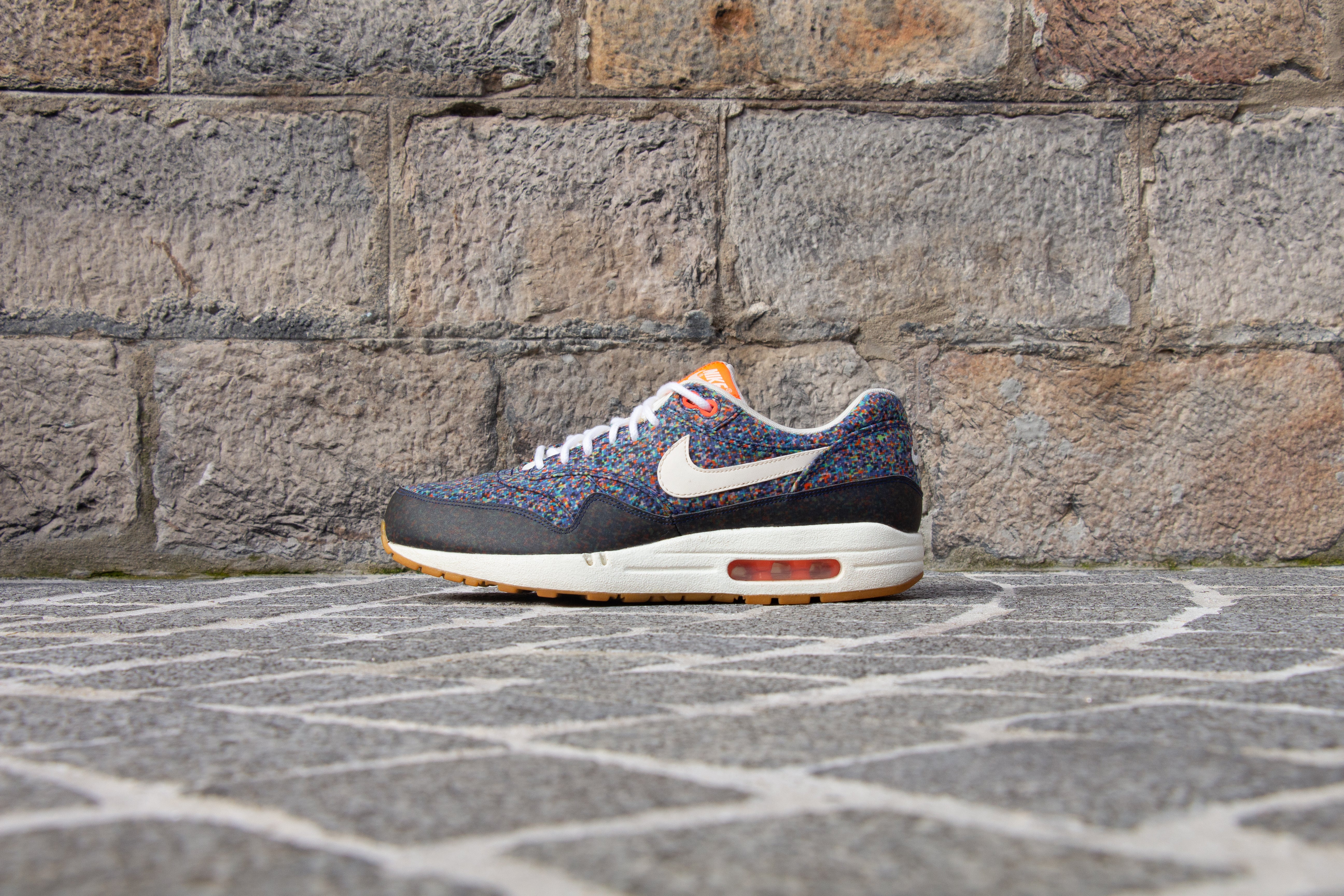 Nike Air Max 1 Liberty of London (2013) (528712-400) | La Boite Collector Sneakers Shop – COLLECTOR