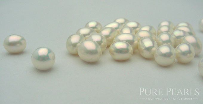 What Do Metallic Freshwater Pearls Look Like?