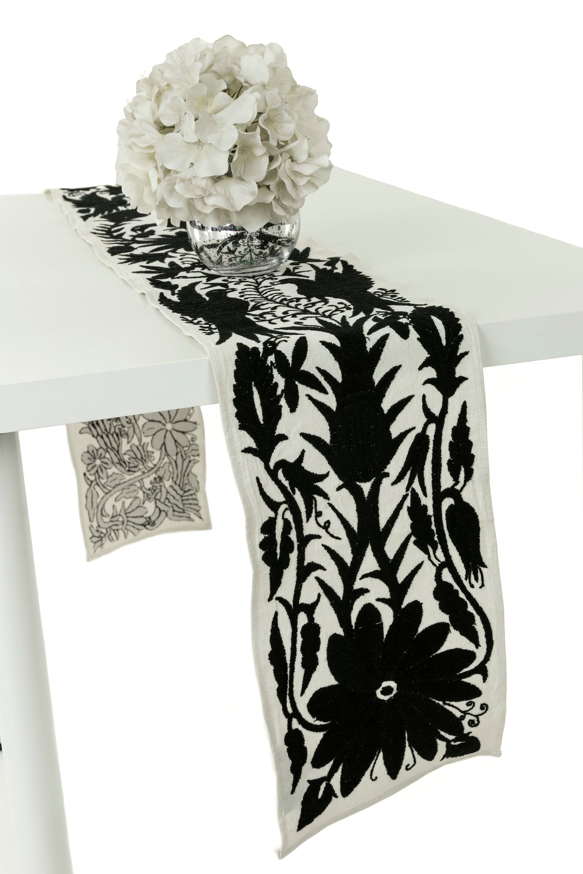 black white table runner