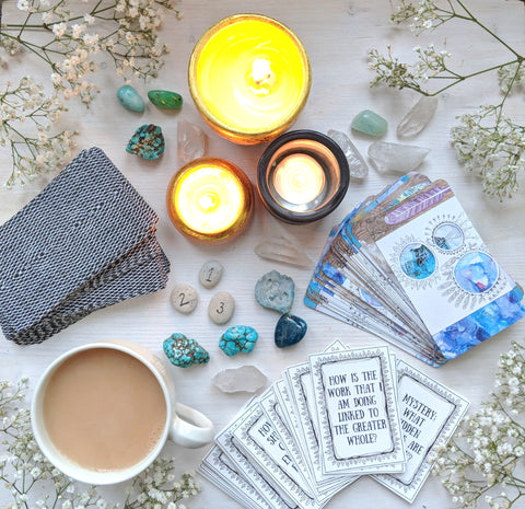 Get reading to journal and pull some tarot cards with me!
