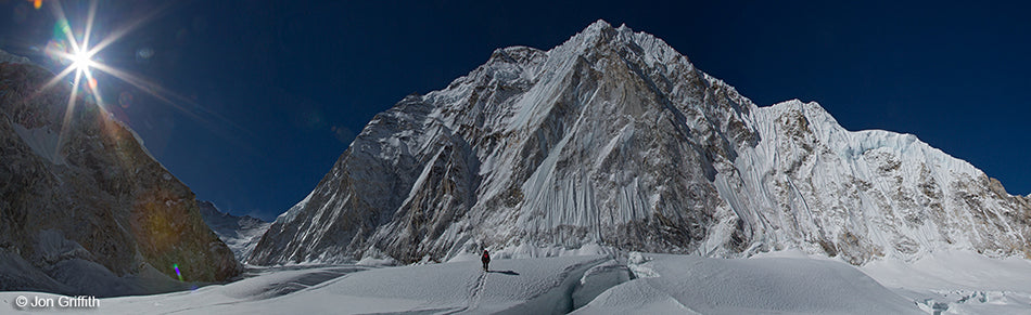 Everest final release (testimonio de Ueli Steck, Simone Moro, Jonathan Griffith, etc. sobre lo ocurrido en el campo 2 del Everest) Camp1Panoblog