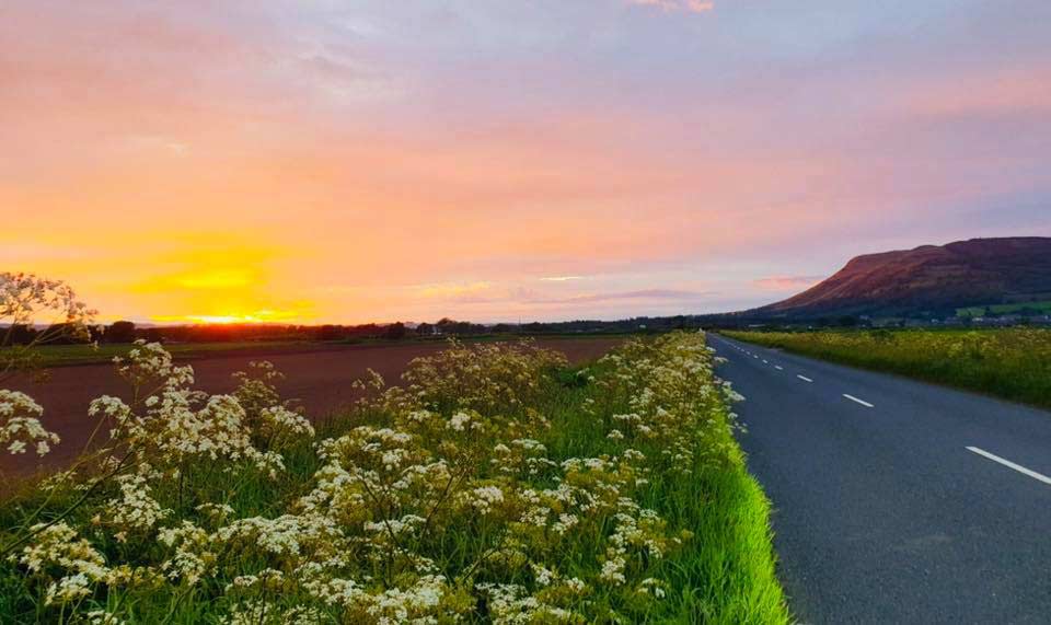 Road into Kinnesswood at sunset, a great walking route