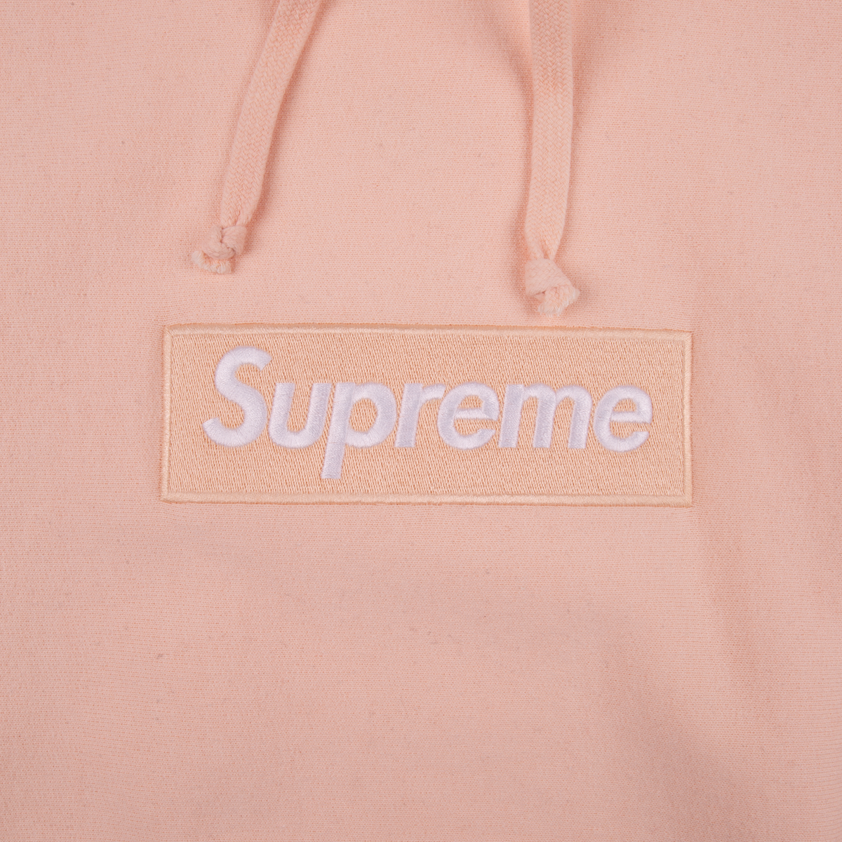 peach on peach box logo