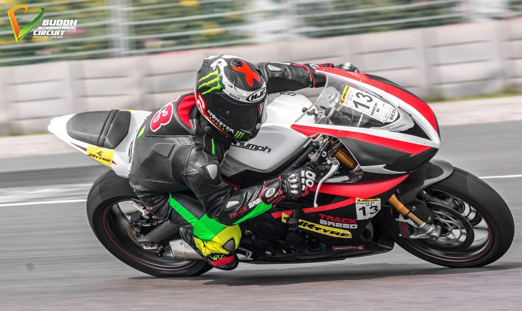 JK Tyre Superbike 600cc race on Triumph Daytona 675R at Buddh International Circuit, Delhi, India - 2015
