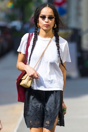zoe-kravitz-t-shirt-style