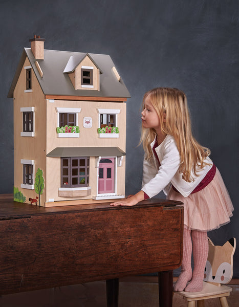 play live junior dolls house