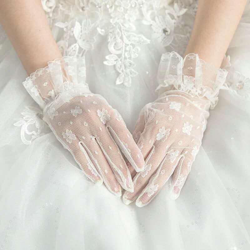 lace gloves bridal