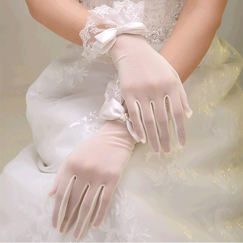 lace gloves bridal