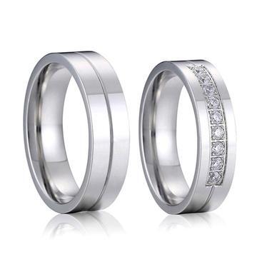 Channel Set CZ Center Groove Titanium Rings Set