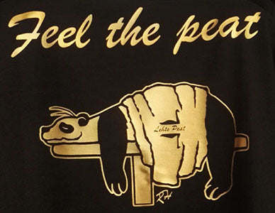 feel the peat panda t-shirt black gold lehtopeat