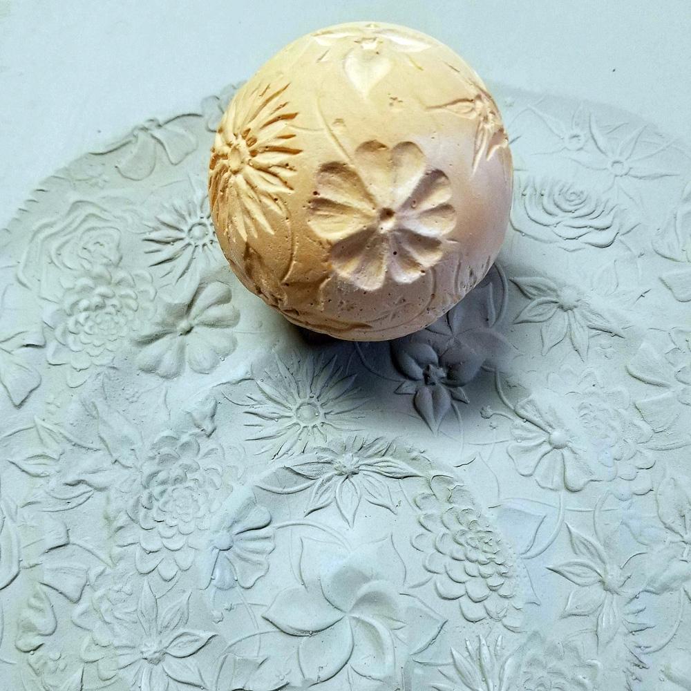 Clay Planet Texture Sphere – Flowers
