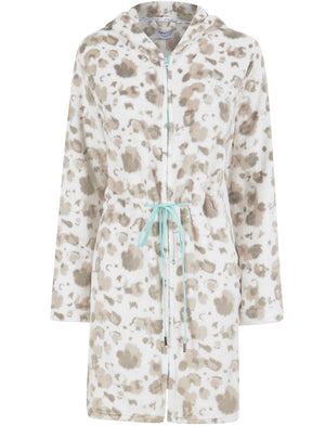 Women's Pastel Leopard Print Soft Fleece Zip Up Dressing Gown in Coconut Milk - triatloandratx