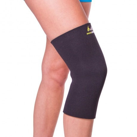 BraceAbility knee sleeve to help provide compression to a knee with patellofemoral pain