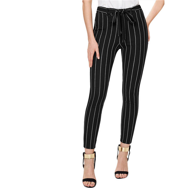 striped skinny pants