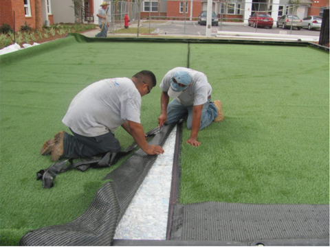 seaming synthetic turf