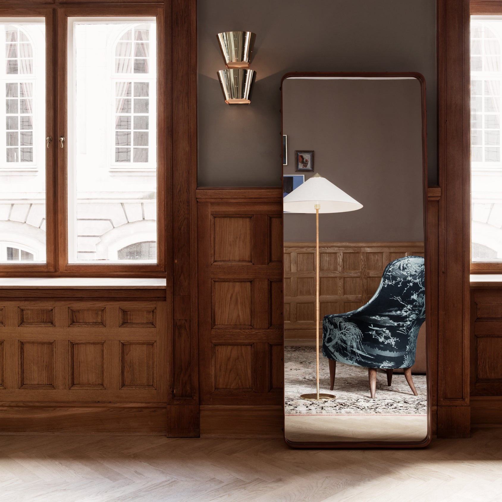 Adam Lounge Chair