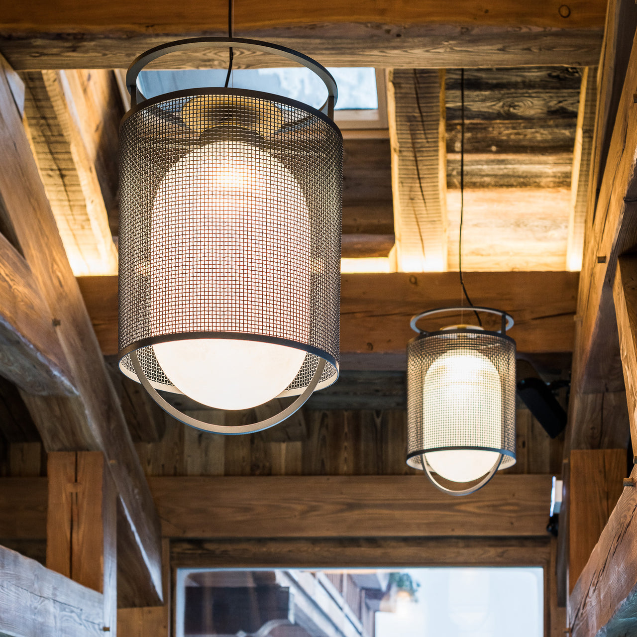 Denglong In/Out Hanging Lamp