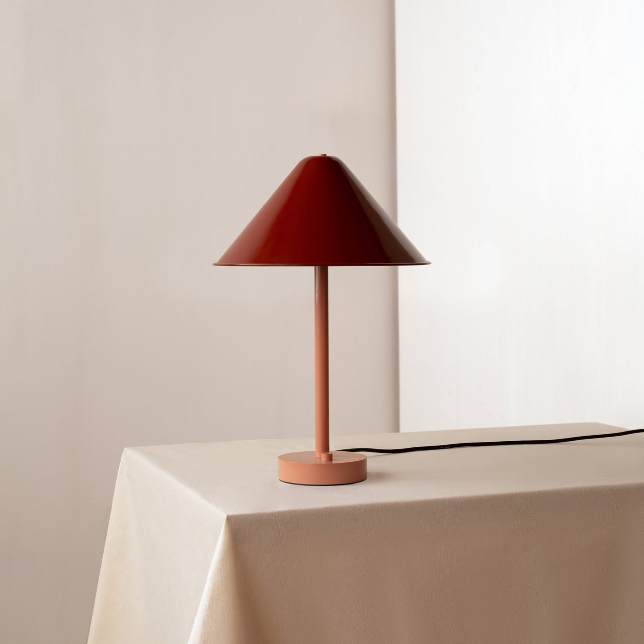 Tipi Table Lamp