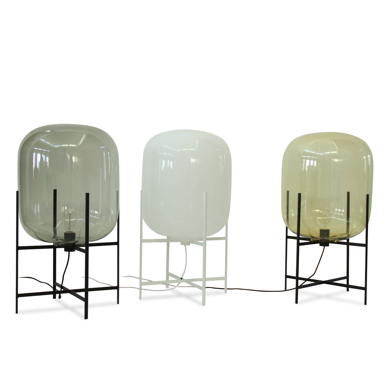 Oda Medium Lamp