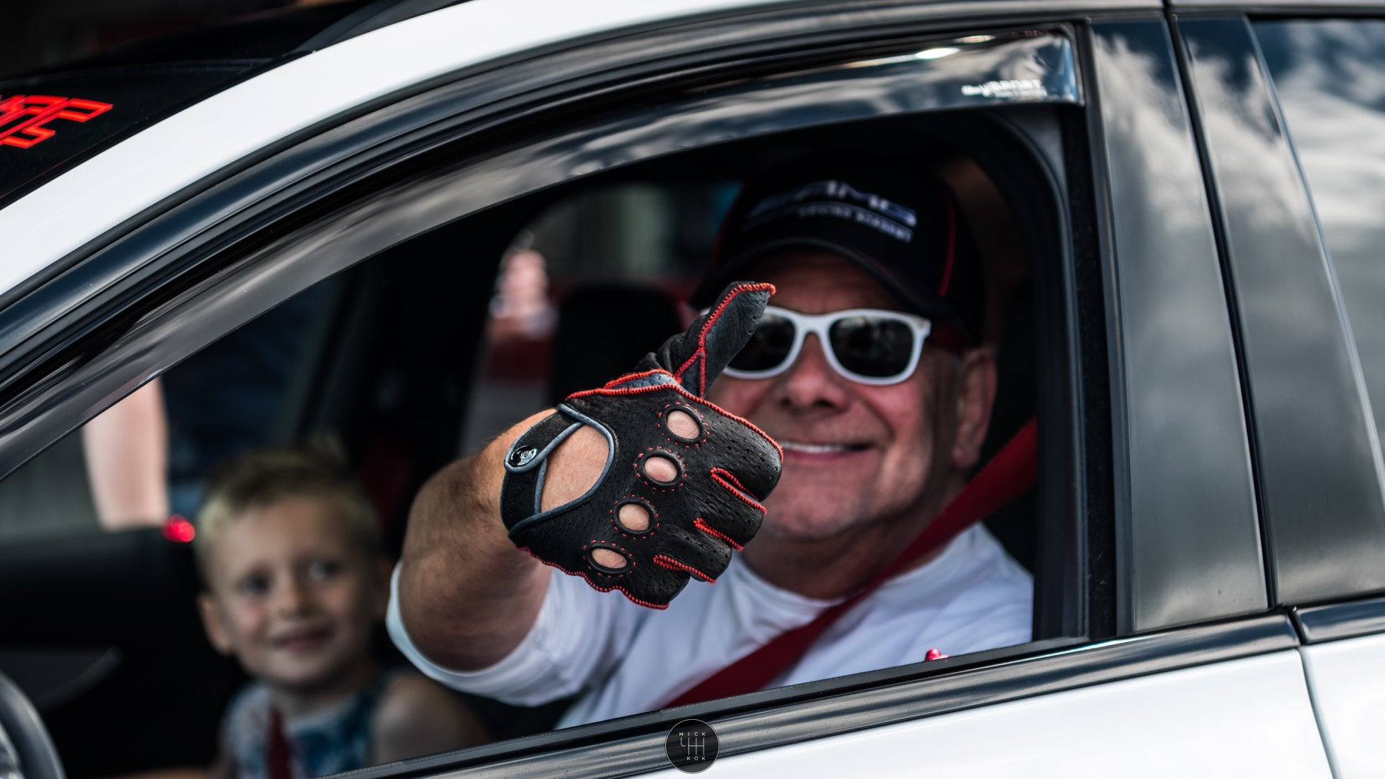 Rosso Acceso Driving Gloves