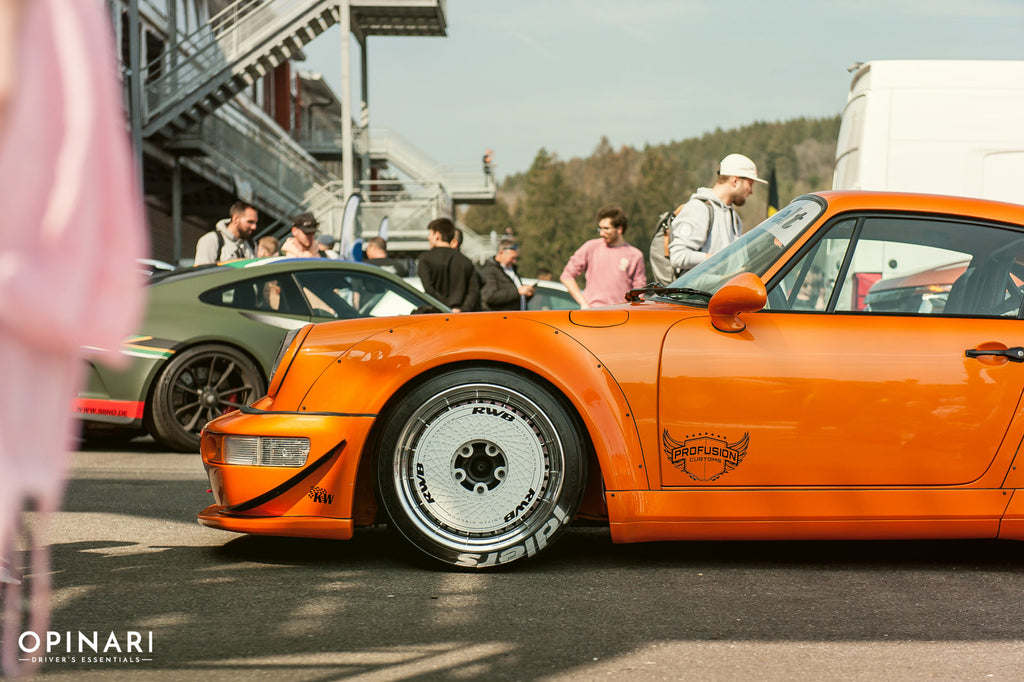 RAUH-welt Begriff Porsche