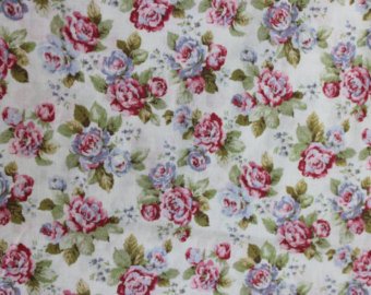 Yuwa cotton fabric Scattered Roses on Cream YWP816844A – Rose