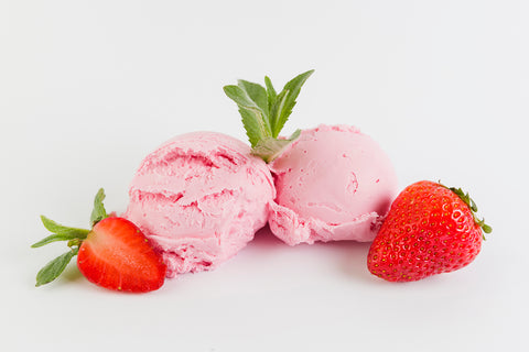 WHY DOES ICE CREAM MAKES US HAPPY? AND A HOME MADE STRAWBERRY ICE CREAM RECIPE