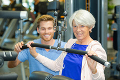 how to avoid injury when weightlifting for seniors