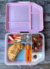 Boxi lunchbox with icebrick and crossaint